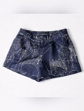 Mossimo Navy Blue Geometric Print Pleated Shorts | Size Medium